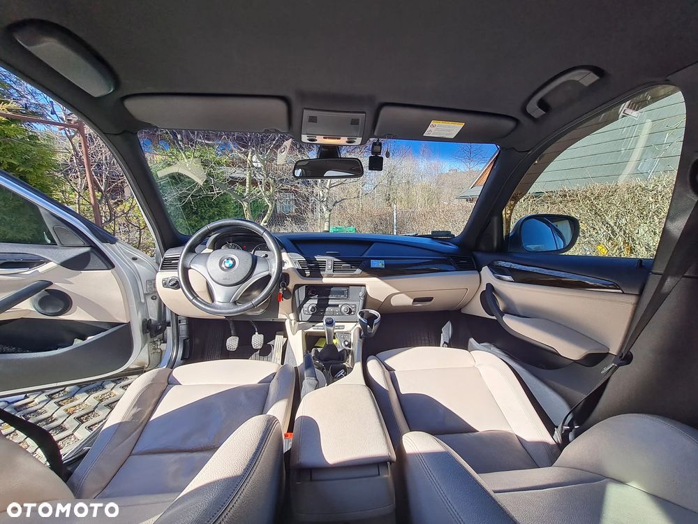 BMW X1 xDrive20d - 14