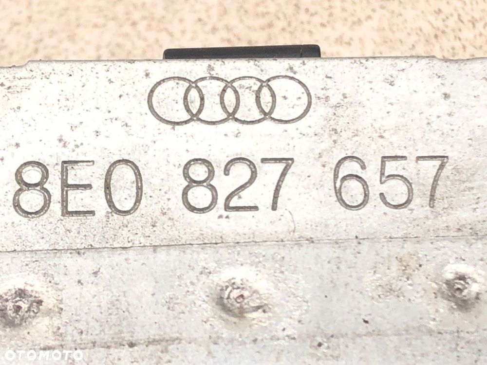 KLAMKA TYLNEJ KLAPY - 90.00 PLN - AUDI A6 C6 Avant (4F5) 2004 - 2011 3.0 TDI quattro 171 kW [233 KM] - 4