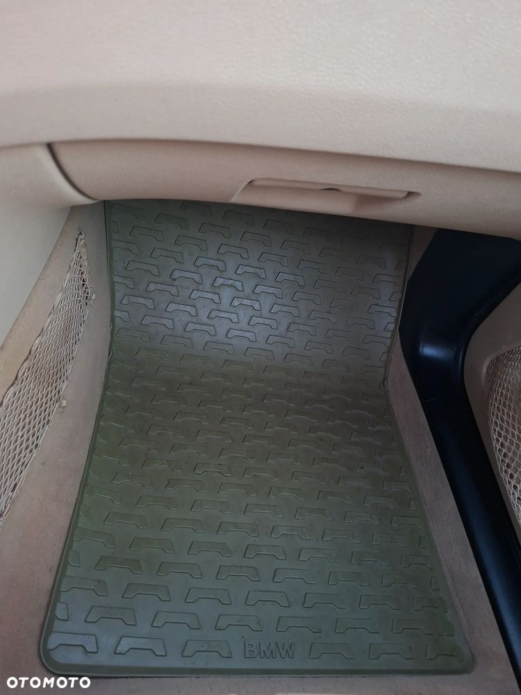 BMW X3 2.0d - 23