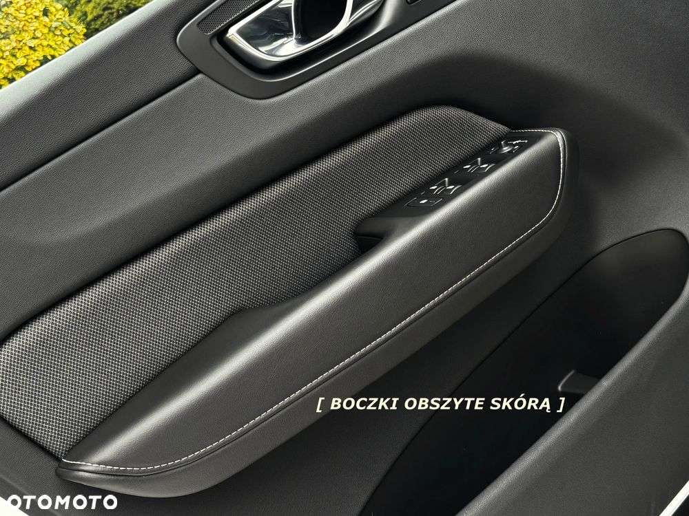 Volvo XC 60 B4 D AWD Geartronic RDesign - 14