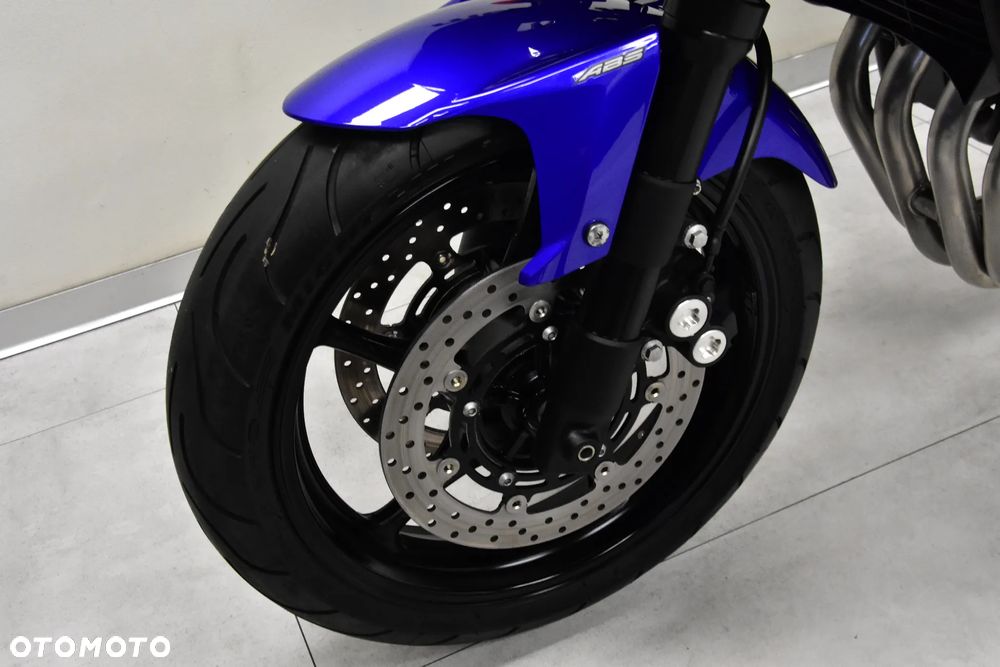Yamaha FZ6 - 33