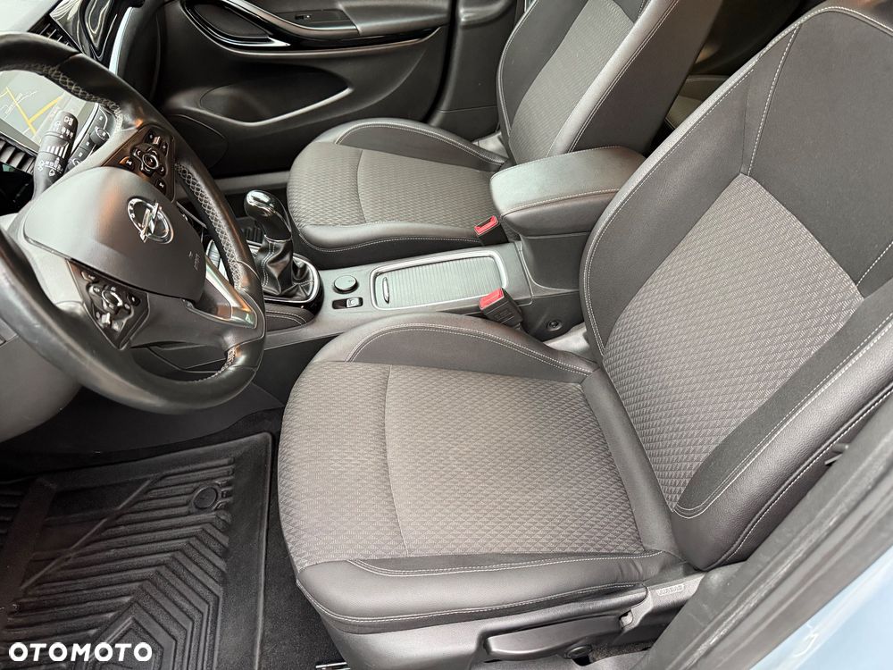 Opel Astra 1.4 Turbo Start/Stop Dynamic - 28