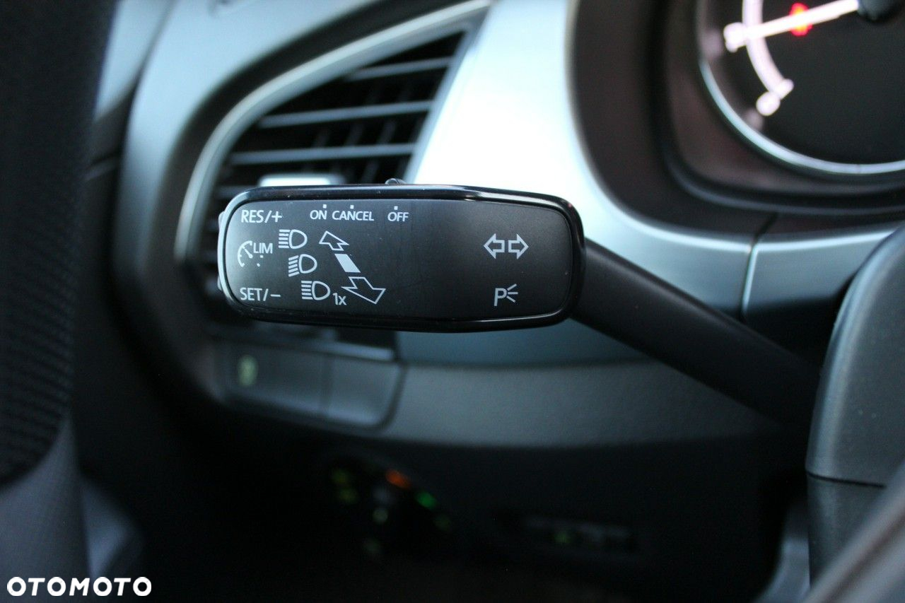 Skoda Fabia 1.0 TSI Ambition - 25