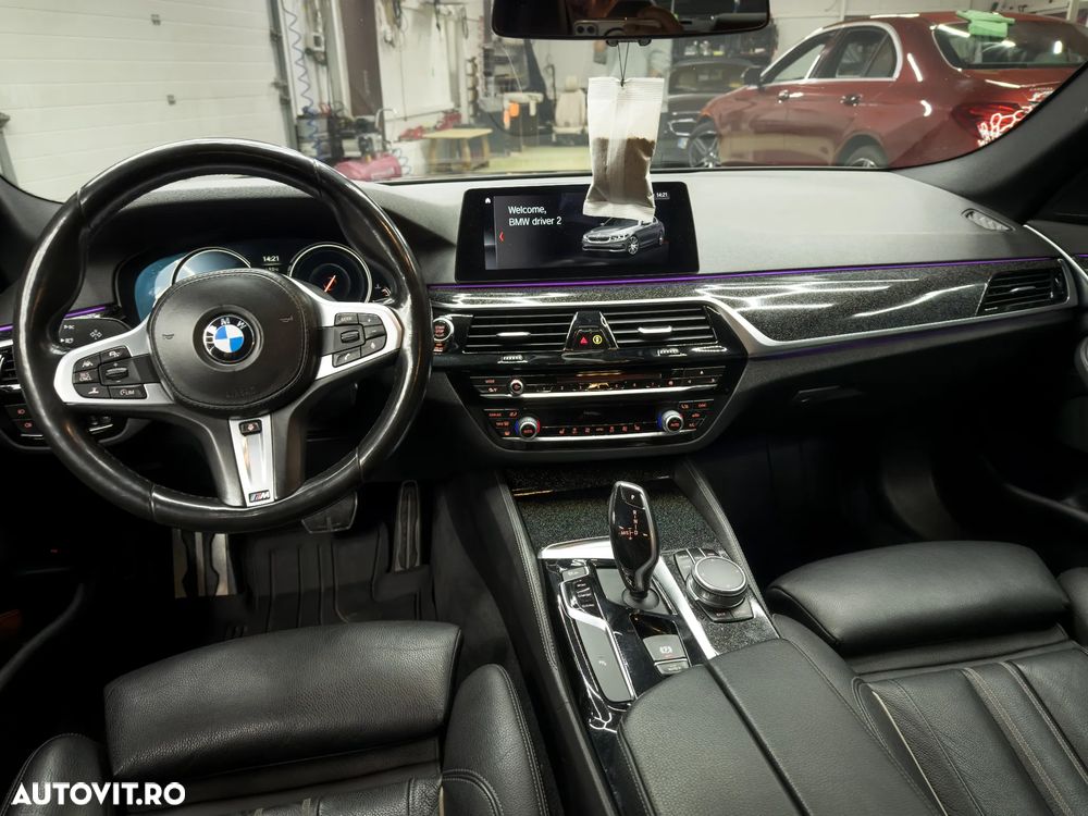 BMW Seria 5 540i xDrive AT - 9