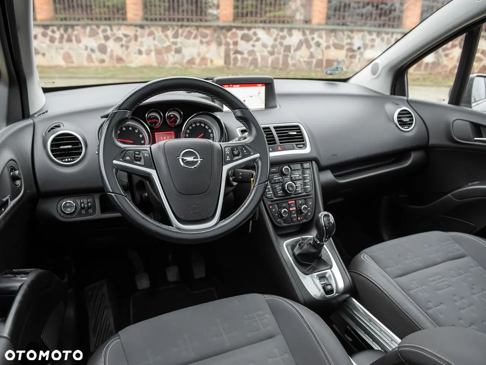 Opel Meriva 1.4 T Cosmo - 28