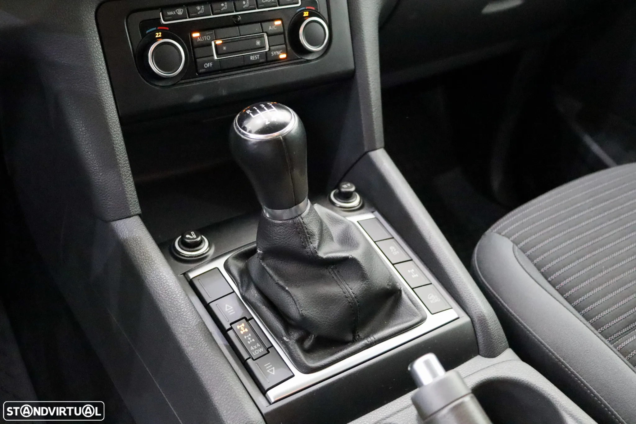 VW Amarok 2.0 TDi CD Extra AC CM IP 4Motion - 22