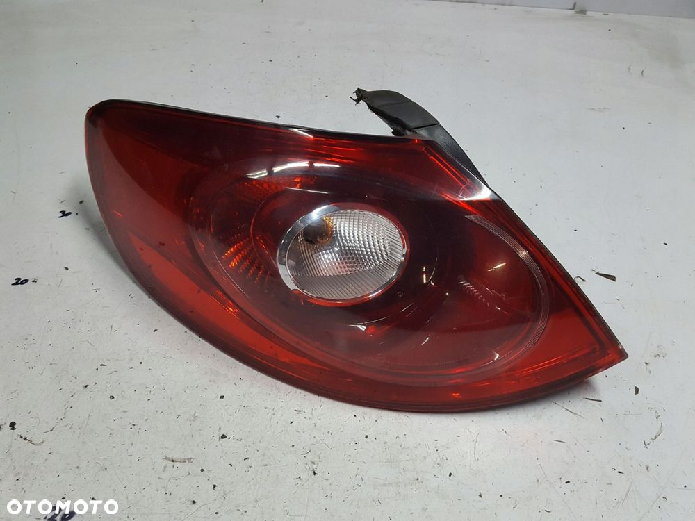VW PASSAT CC 08-12r LAMPA LEWA TYŁ TYLNA