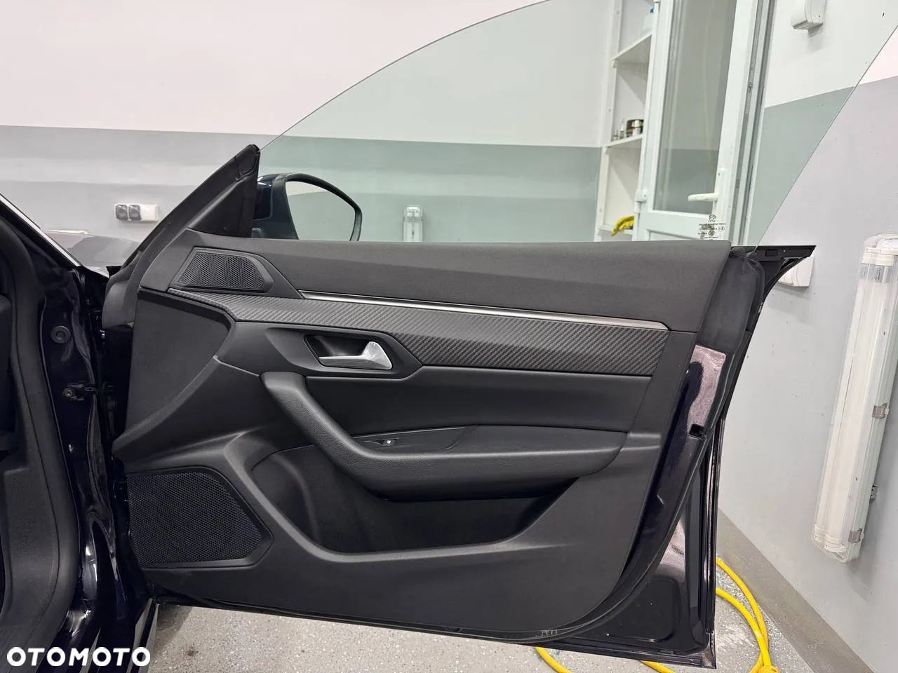 Peugeot 508 1.5 BlueHDi Active S&S EAT8 - 32