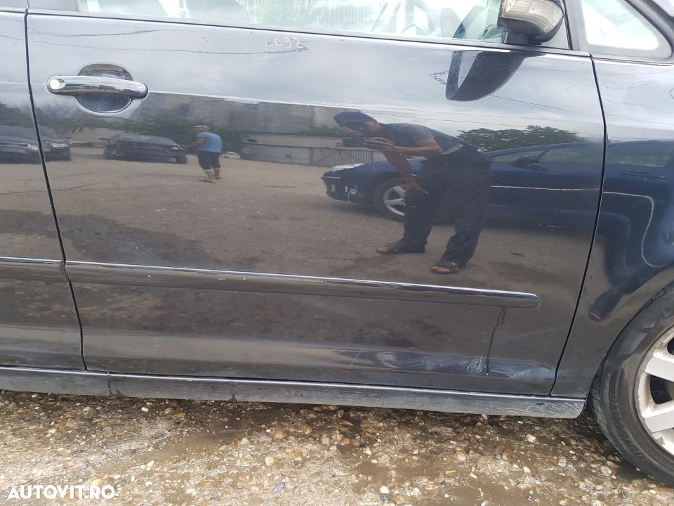 Prag / Praguri Metal Dreapta VW Golf 5 Plus 2004 - 2008 Cod Culoare LC9Z - 2