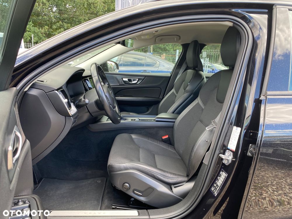 Volvo V60 D3 Geartronic Momentum Pro - 10