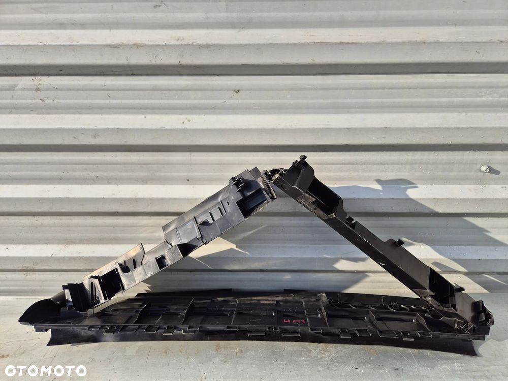 Kierownica powietrza Mercedes A Klasa W177 A1775050800 - 4