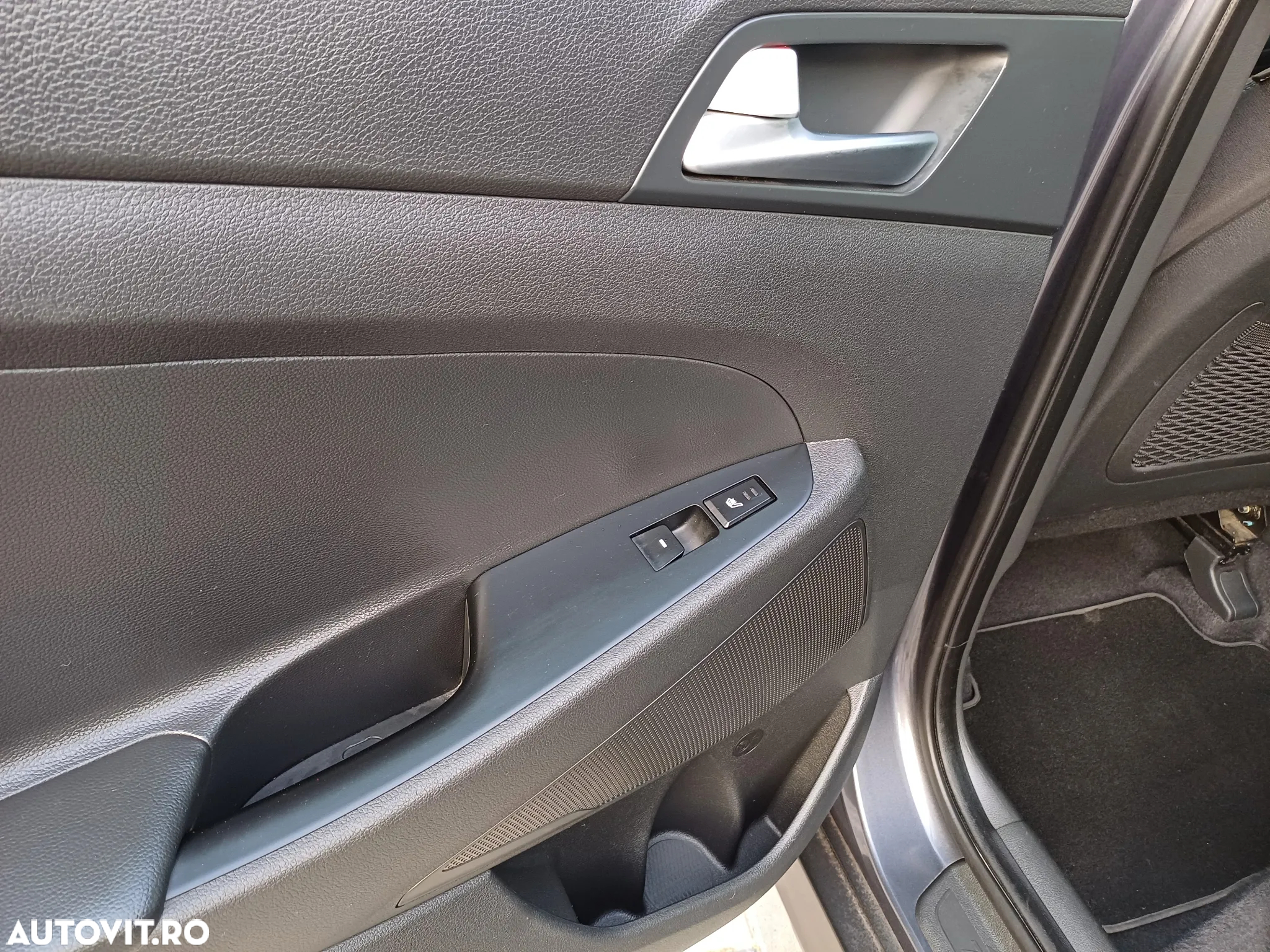 Hyundai Tucson blue 1.7 CRDi 2WD DCT Premium - 11