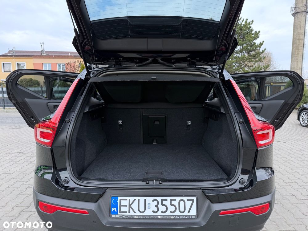 Volvo XC 40 D3 Momentum - 31