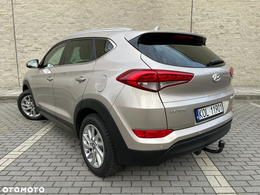Hyundai Tucson blue 1.7 CRDi 2WD Passion Plus - 8