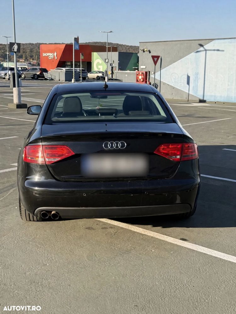 Audi A4 Limuzina - 5