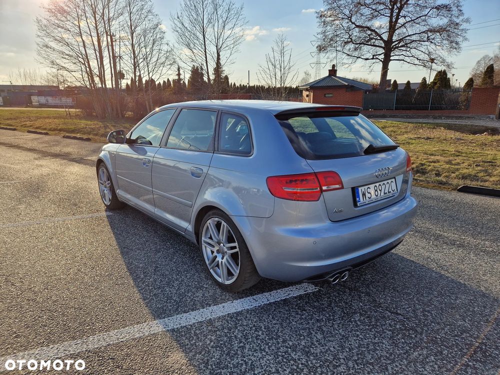 Audi A3 Sportback 2.0 TFSI S line Sportpaket - 3