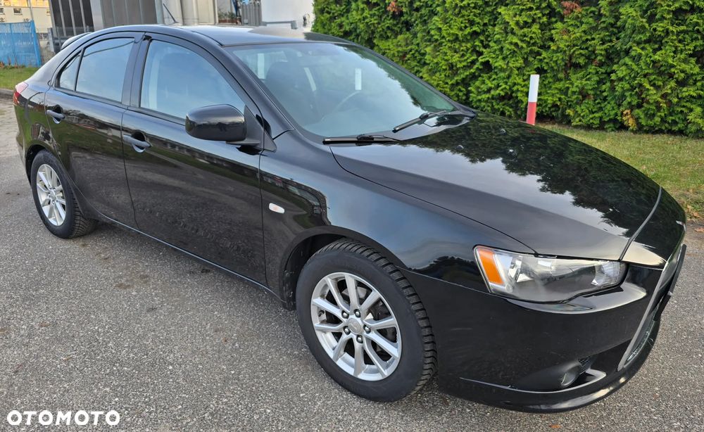 Mitsubishi Lancer 1.6 - 28