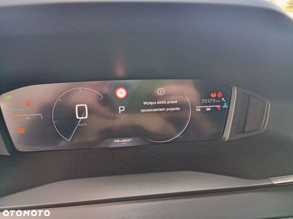 Peugeot 2008 1.2 PureTech Allure S&S EAT8 - 18