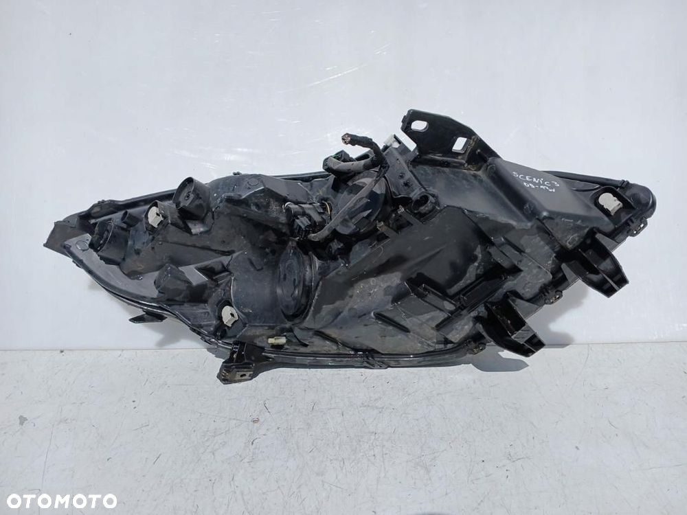 REFLEKTOR PRZÓD PRZEDNI LEWY LAMPA RENAULT SCENIC III 3 89902928 - 2