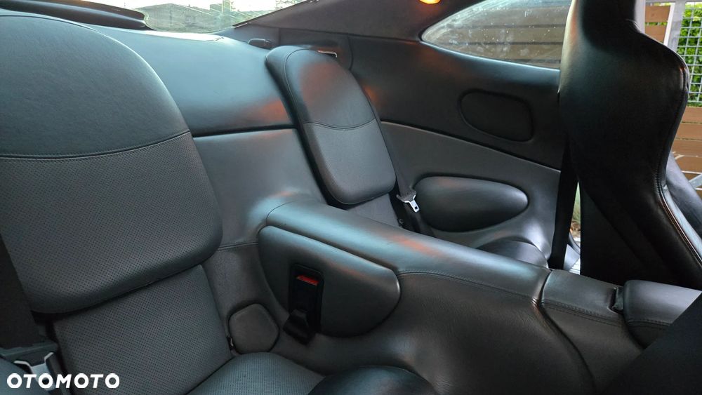Aston Martin DB7 - 25