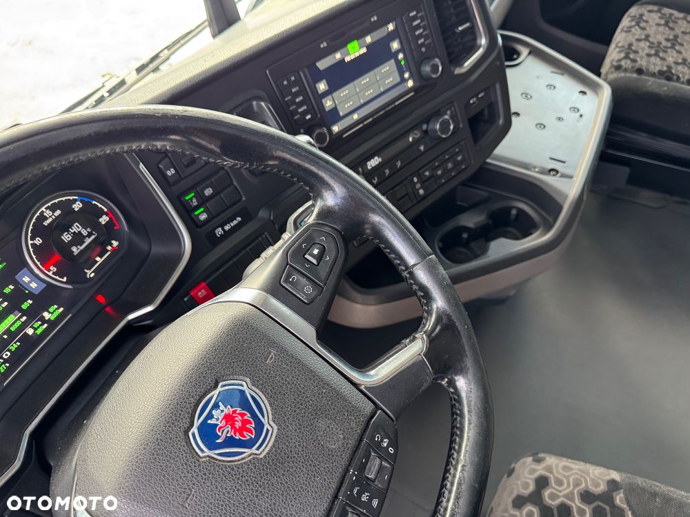 Scania - 17