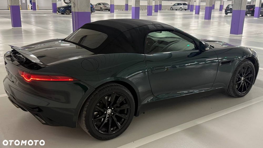 Jaguar F-Type R-Dynamic - 26
