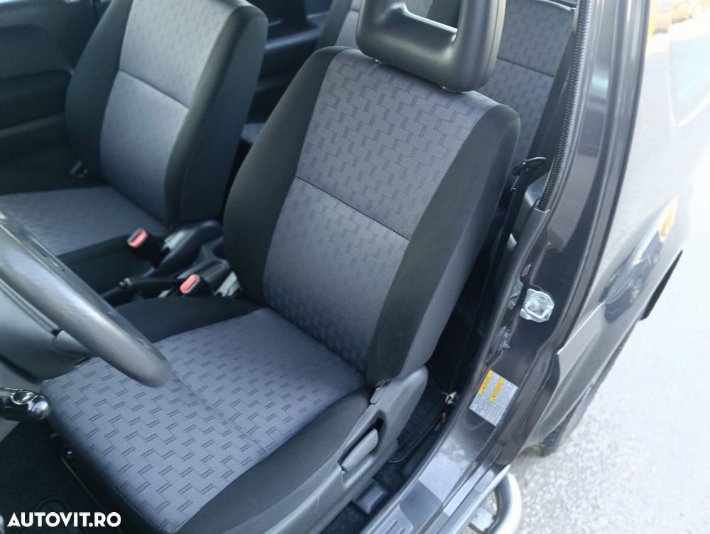 Suzuki Jimny 1.5 DDiS Club - 8