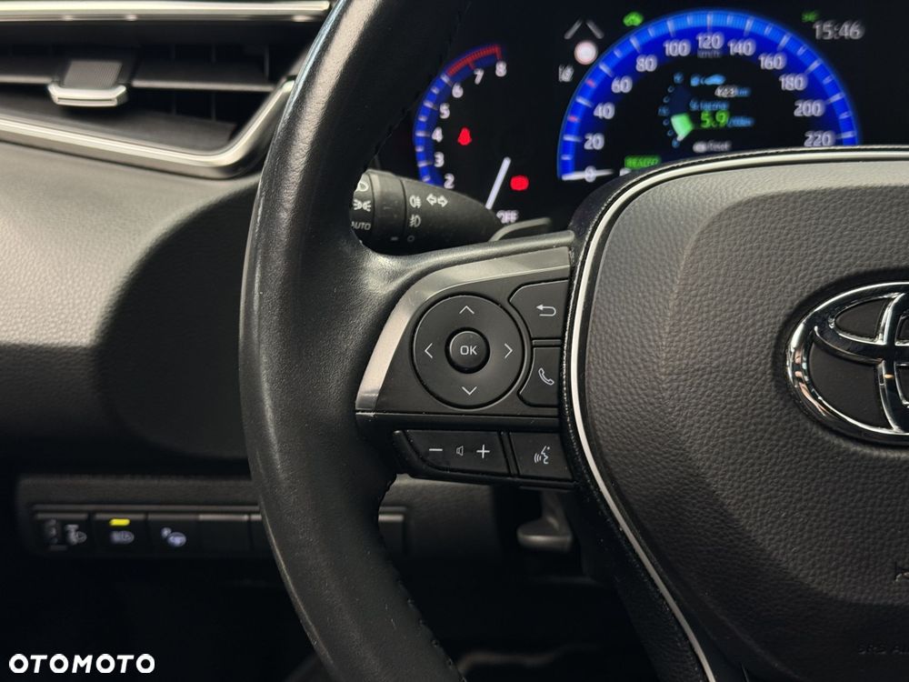 Toyota Corolla 2.0 Hybrid Comfort - 24