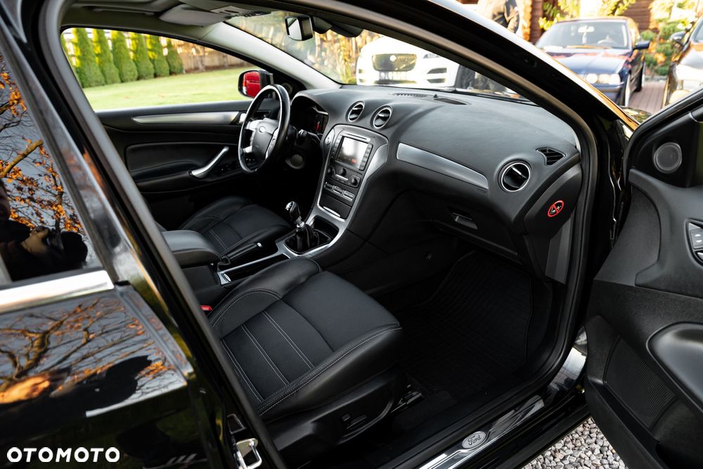 Ford Mondeo 2.0 TDCI Sport - 22