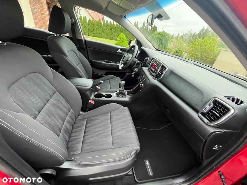 Kia Sportage 1.6 GDI M 2WD - 24