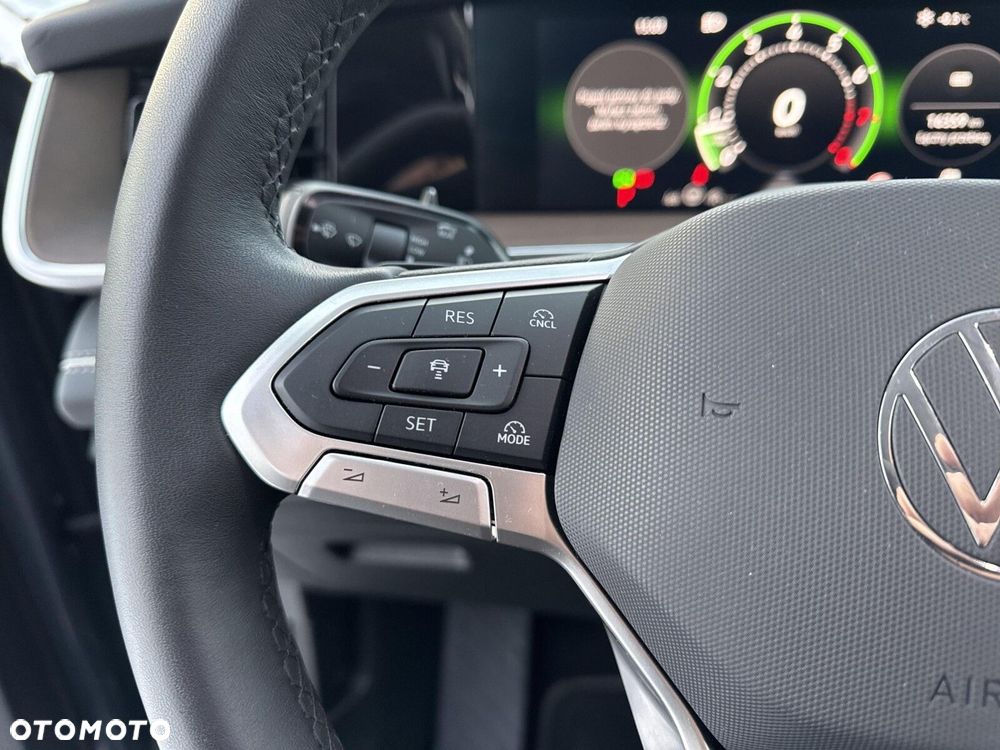 Volkswagen Tayron 2.0 TSI 4Mot Elegance DSG - 16