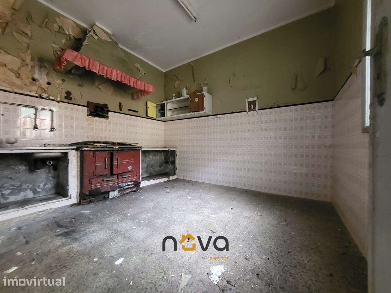 MORADIA T4 PARA RESTAURO EM AGUÇADOURA - Grande imagem: 5/24