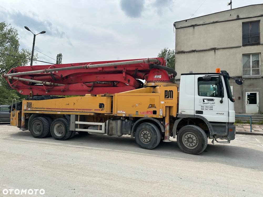 Mercedes-Benz Actros - 3