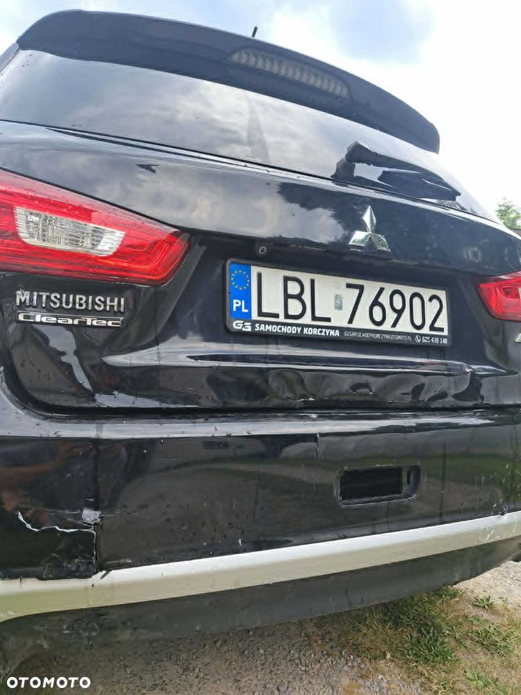 Mitsubishi ASX - 5