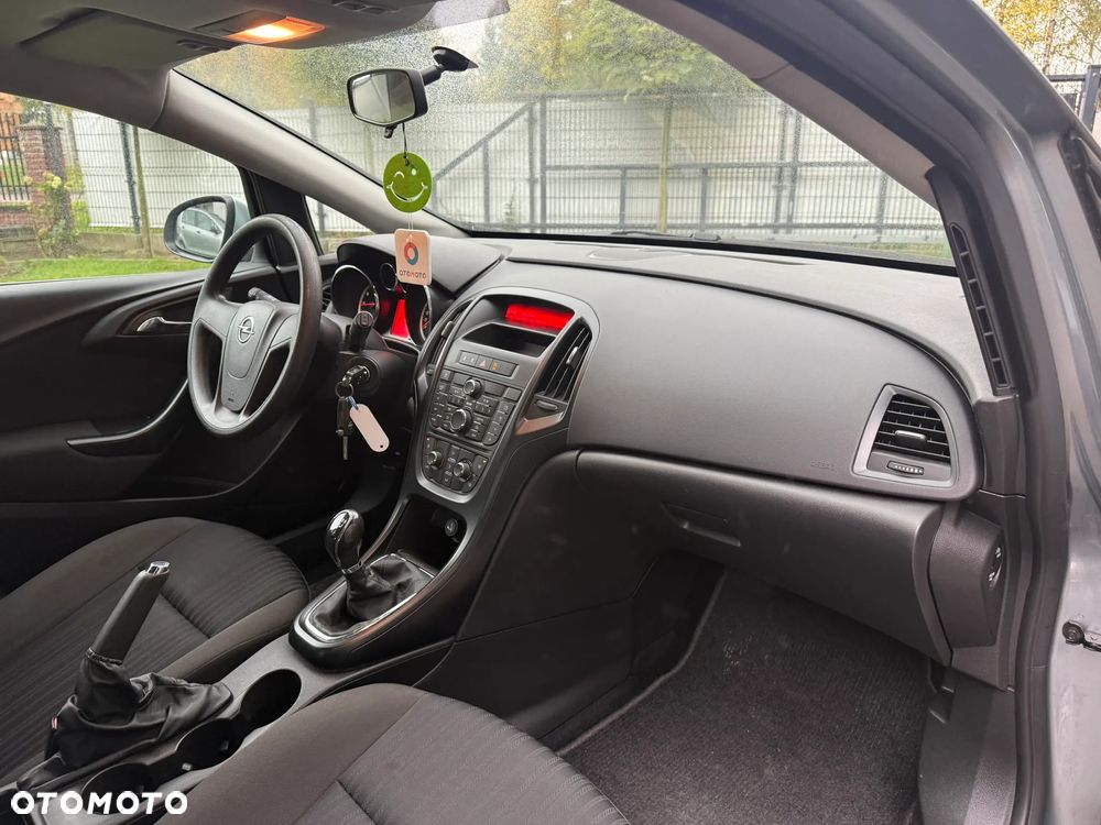 Opel Astra - 9