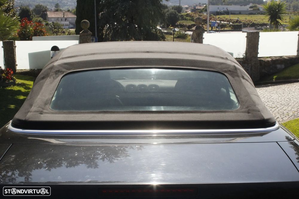 Audi A4 Cabrio 2.0 TDi S-line Multi. - 9