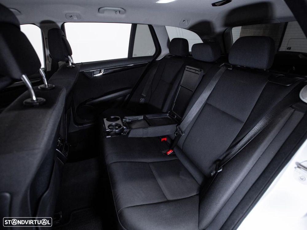 Mercedes-Benz C 220 - 10