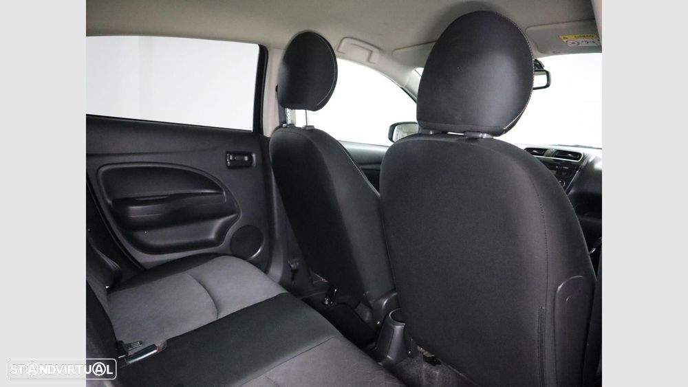 Mitsubishi Space Star 1.2 Intense - 13