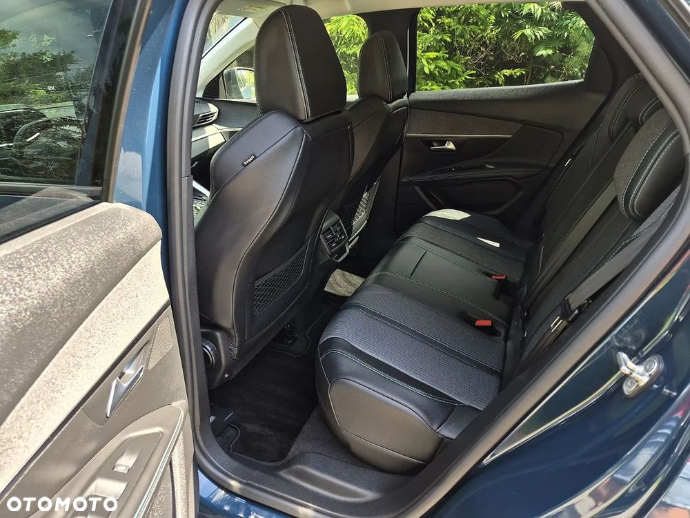 Peugeot 3008 1.6 PureTech Hybrid PHEV Allure S&S EAT8 - 7