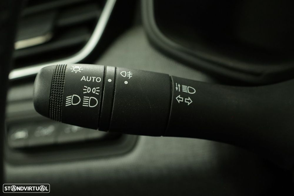 Renault Clio 1.0 TCe Evolution - 15