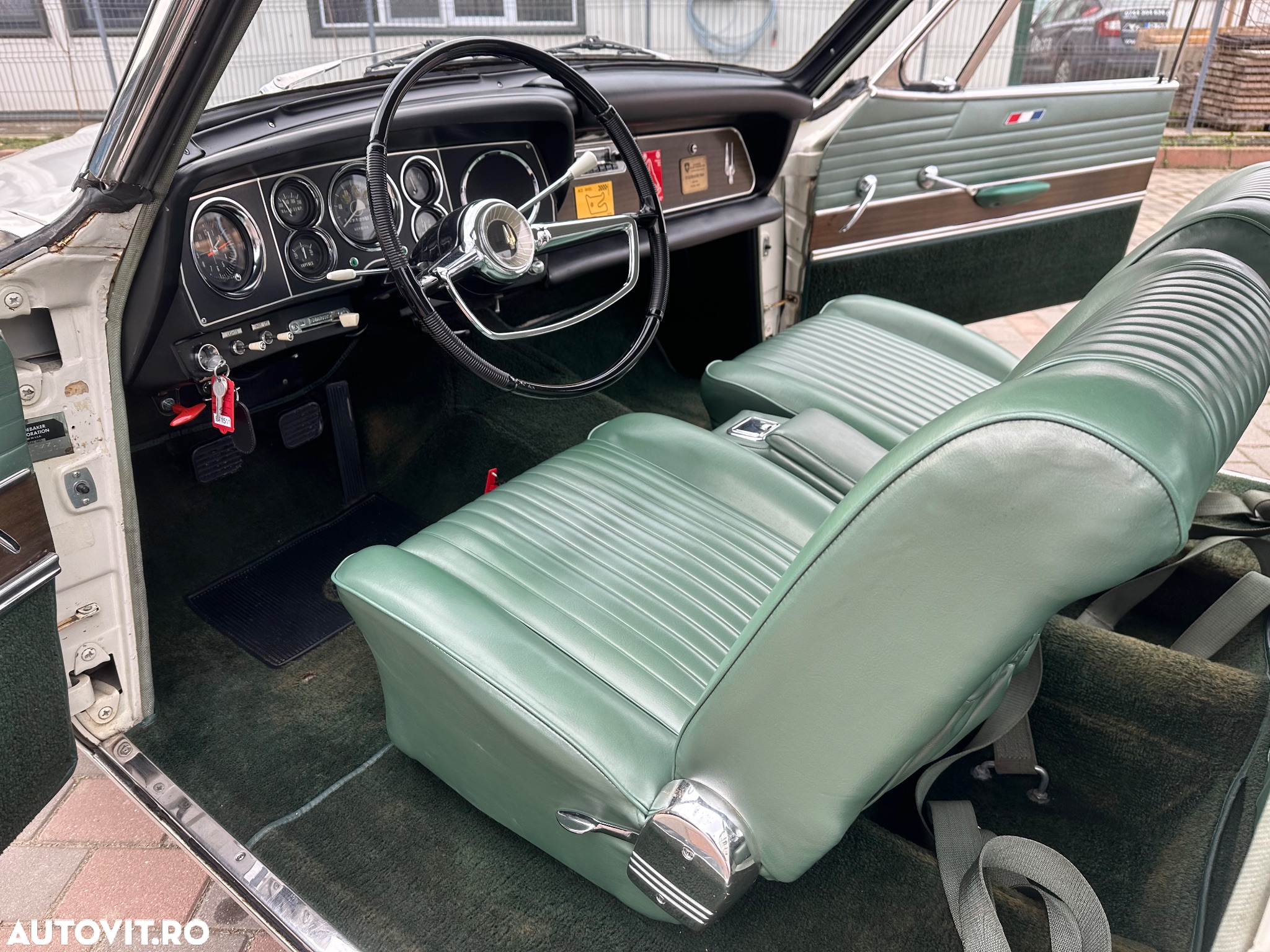 Studebaker Gran Turismo Hawk - 18