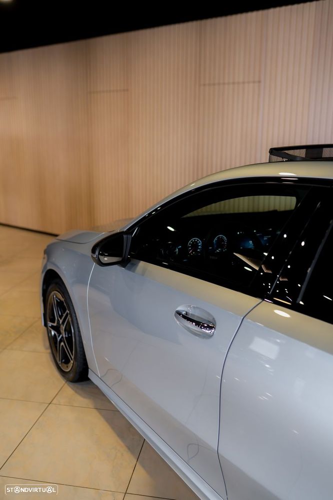 Mercedes-Benz A 250 e 8G-DCT AMG Line - 16