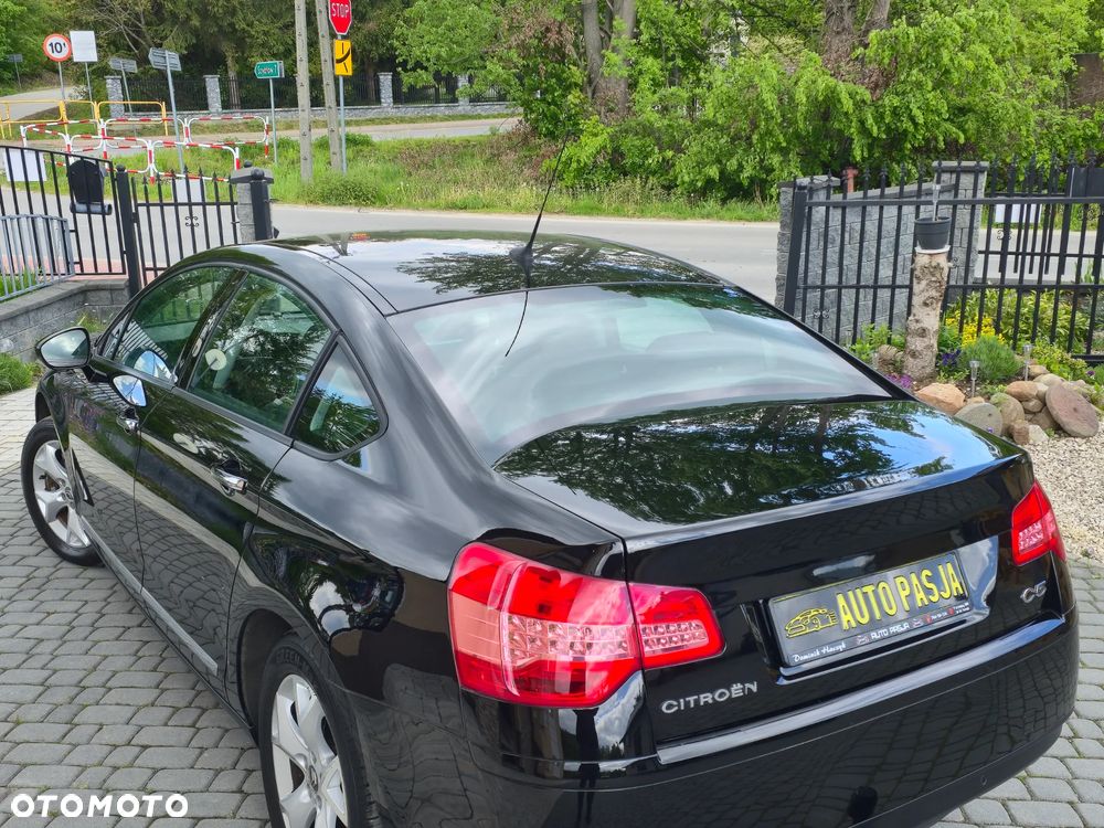 Citroën C5 2.0 16V Confort - 16
