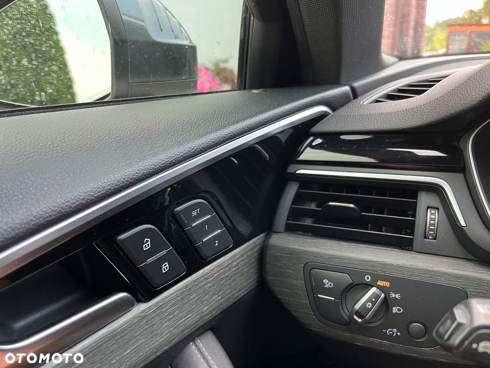 Audi A4 Limousine - 22