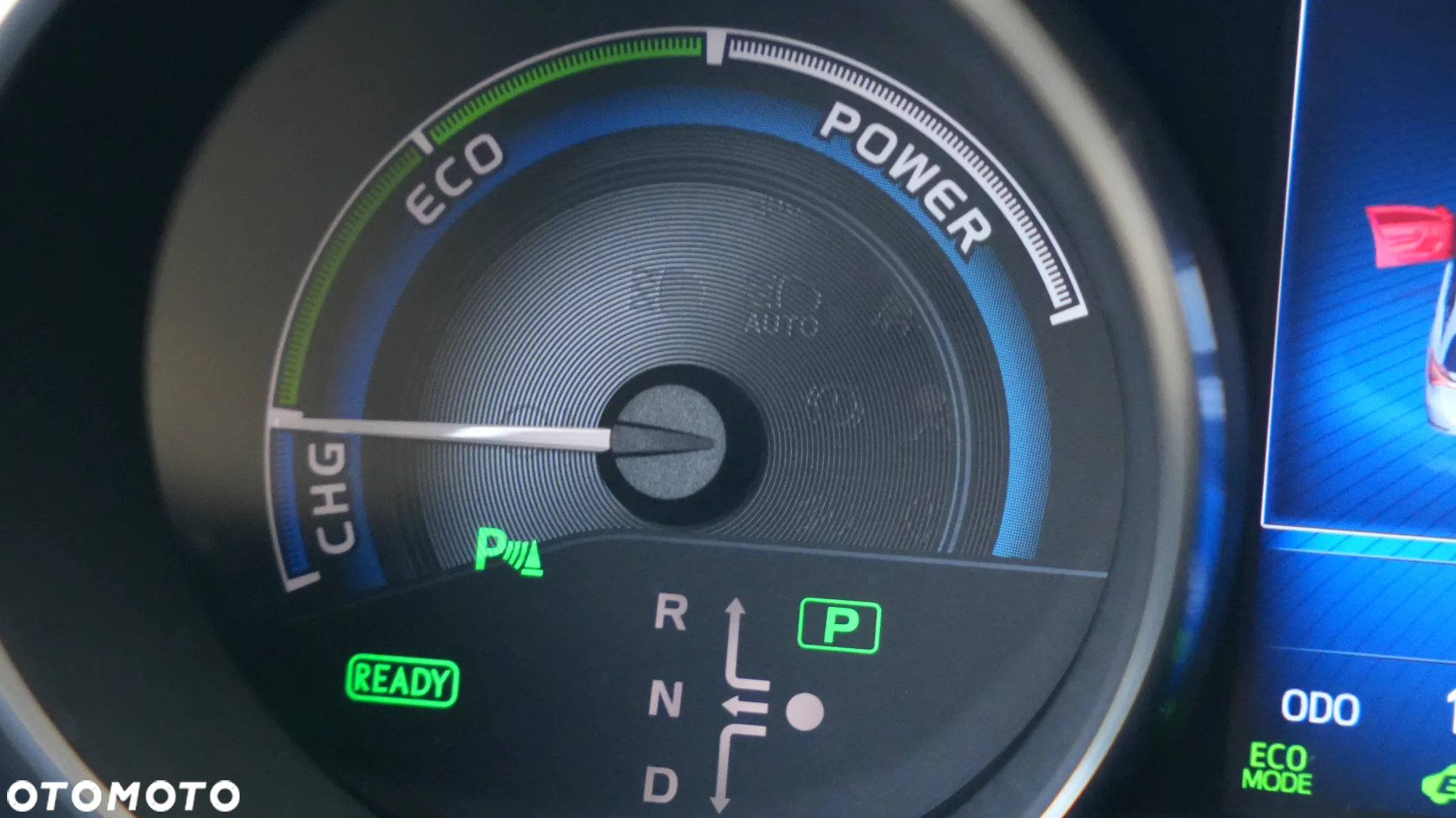 Toyota Auris Hybrid 135 Prestige - 19