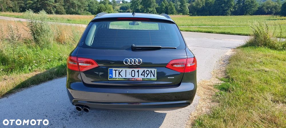 Audi A4 Avant 2.0 TDI DPF quattro S tronic Attraction - 7