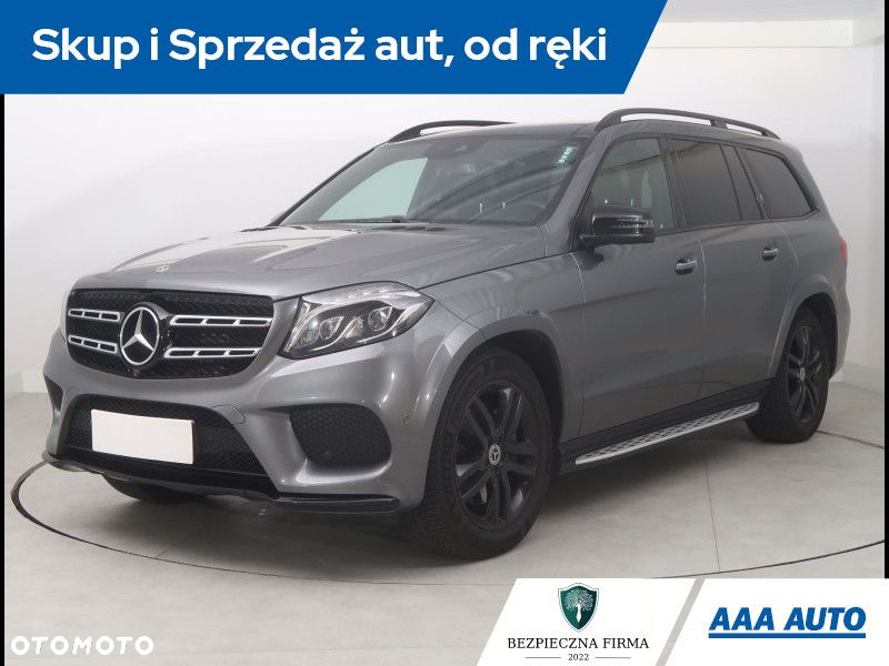 Mercedes-Benz GLS - 2