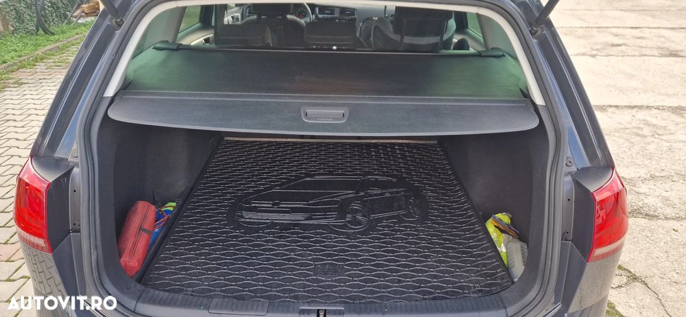 Volkswagen Golf 2.0 TDI BlueMotion Technology DSG Cup - 9