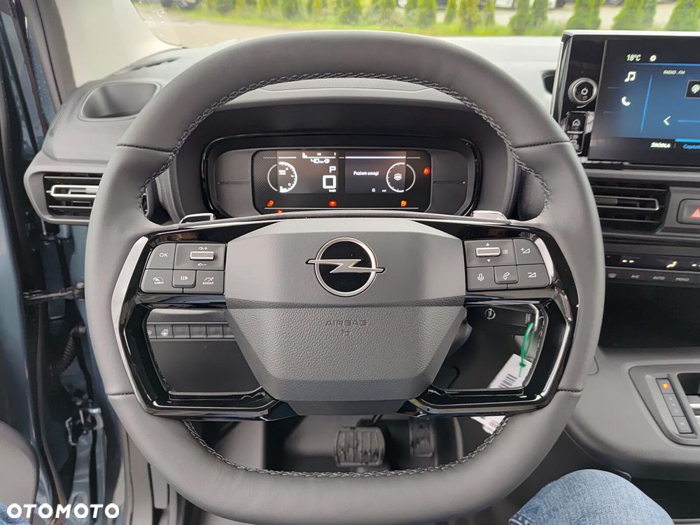 Opel Combo Cargo Combo Cargo L2 Załogowy 1.5 Diesel 131 KM AT8 - 35