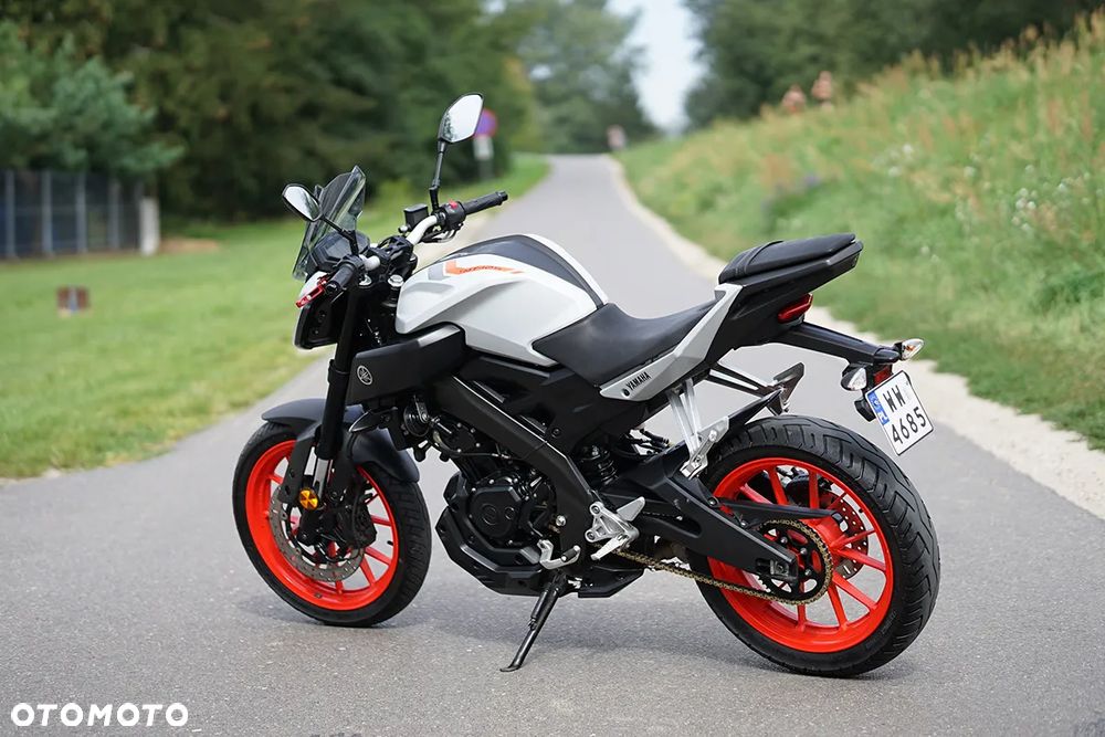 Yamaha MT - 6